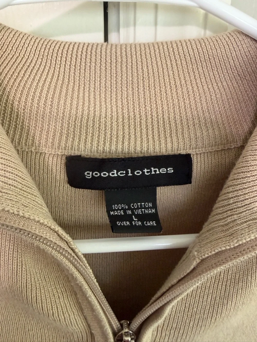 Women's Lightweight Zip-Up Utility Jacket in Beige - Picture 5 of 5
